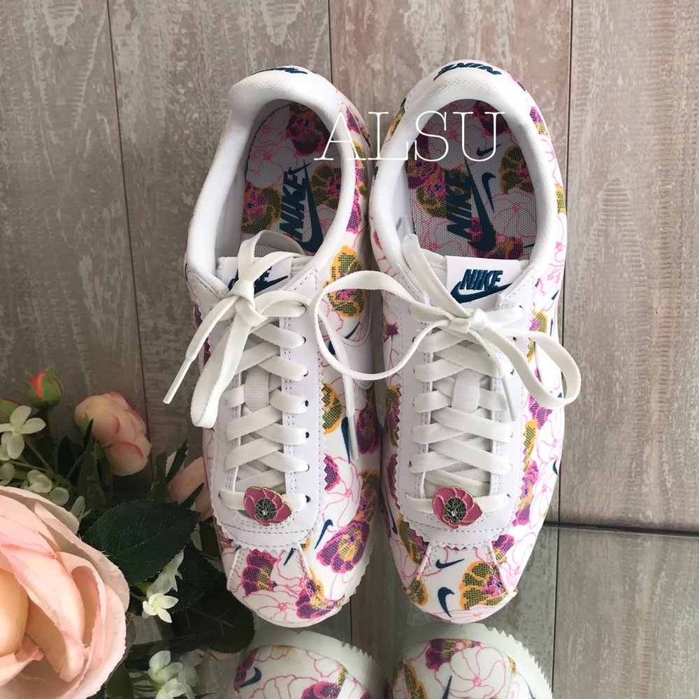Nike Classic Cortez LX Floral W AUTHENTIC - Picture 4 of 7